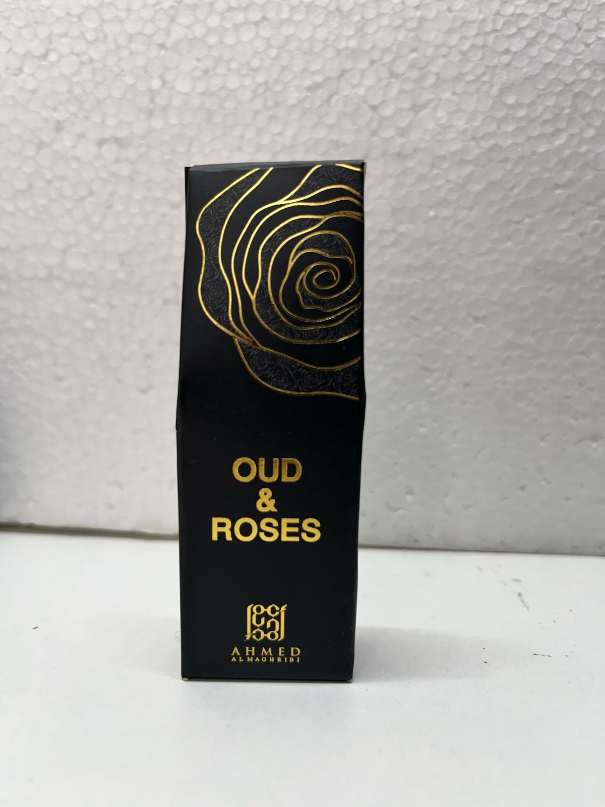 Oud and Roses by Ahmed Al Maghribi 2ml EDP